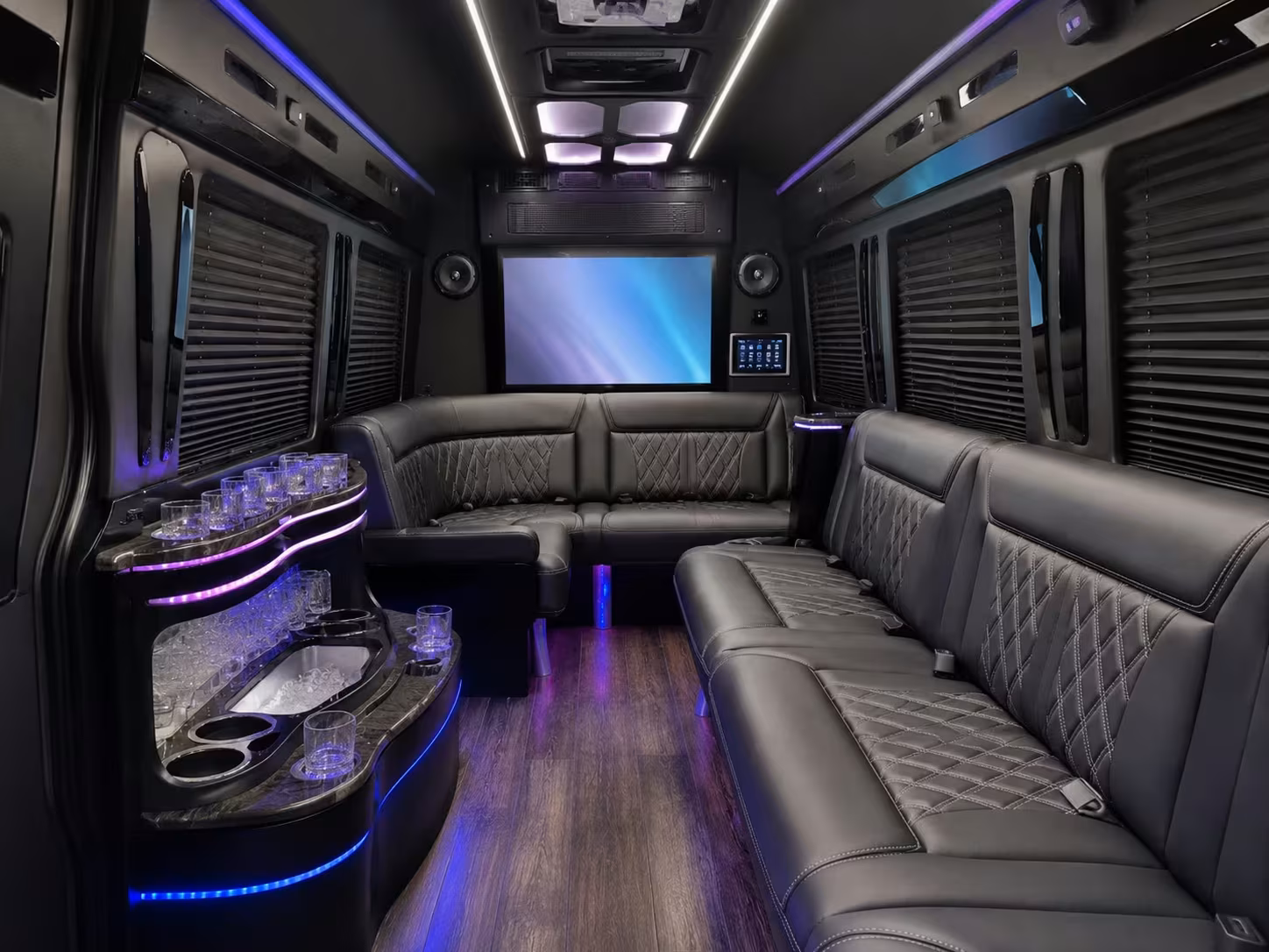 bus rental options for duluth trips