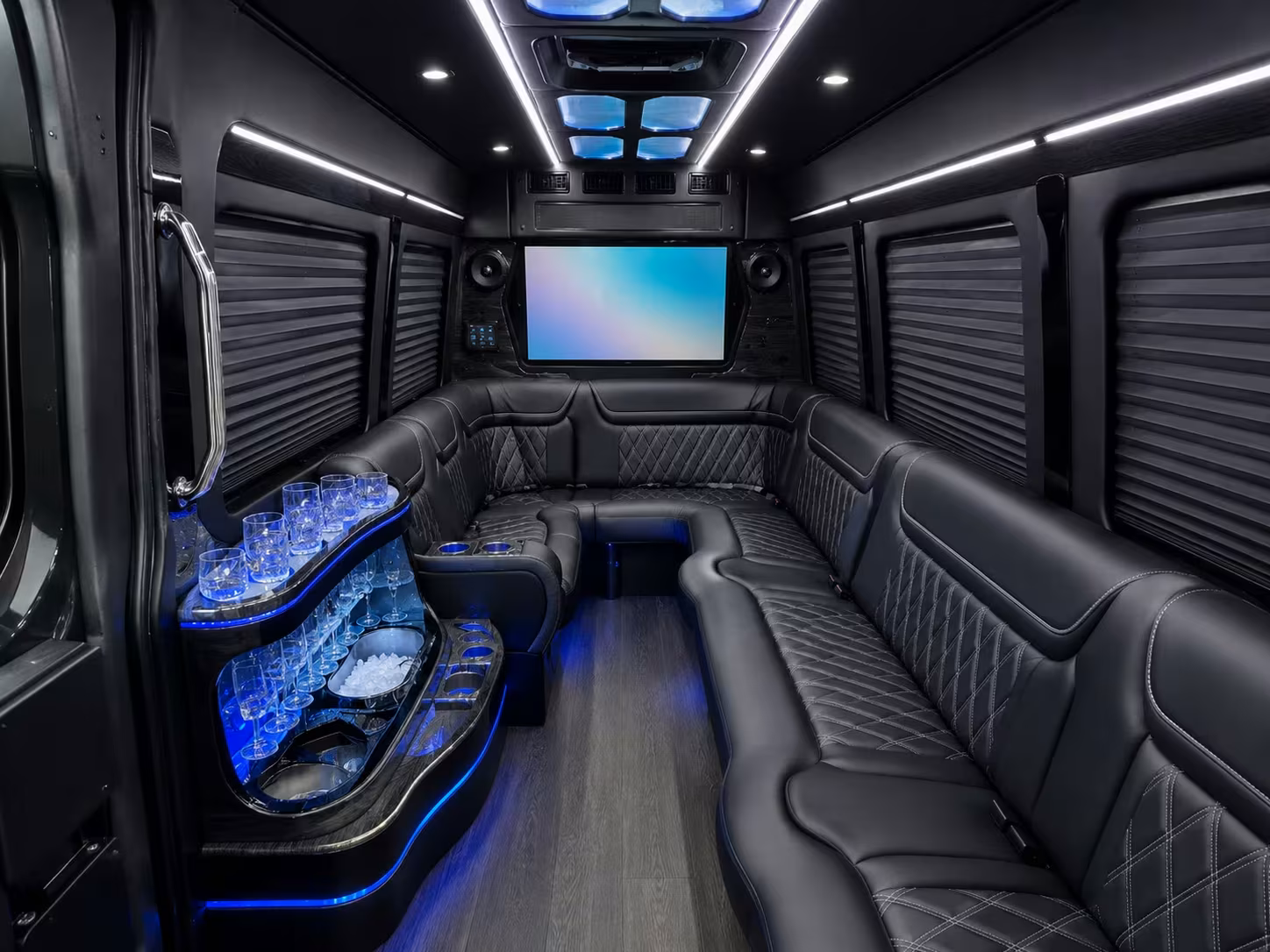 corporate retreat transportation along minnesota s north shore