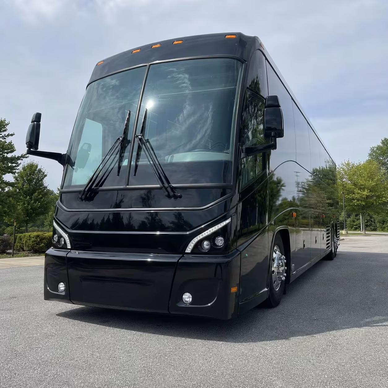 duluth air national guard base shuttle buses for personnel
