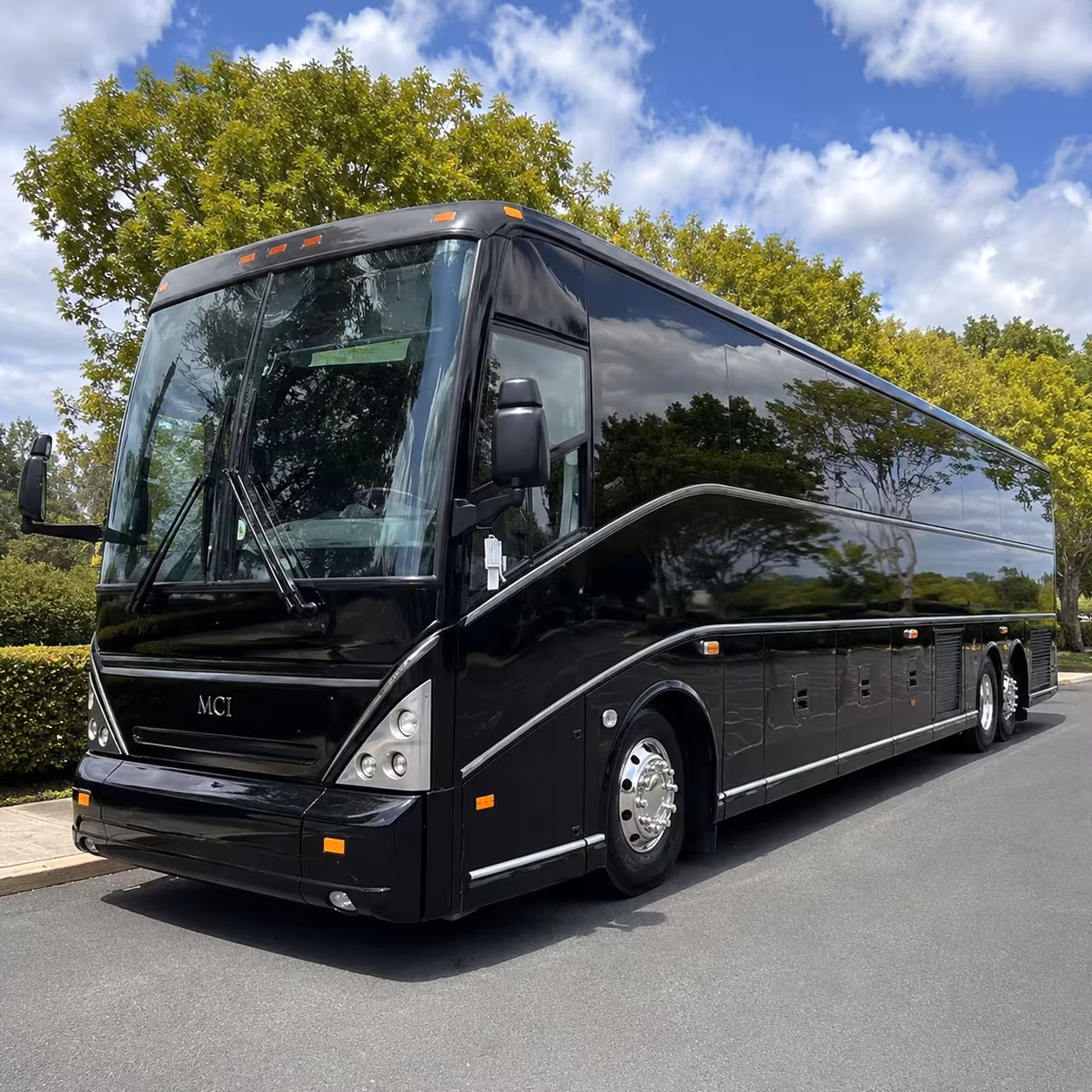 duluth concert bus rentals