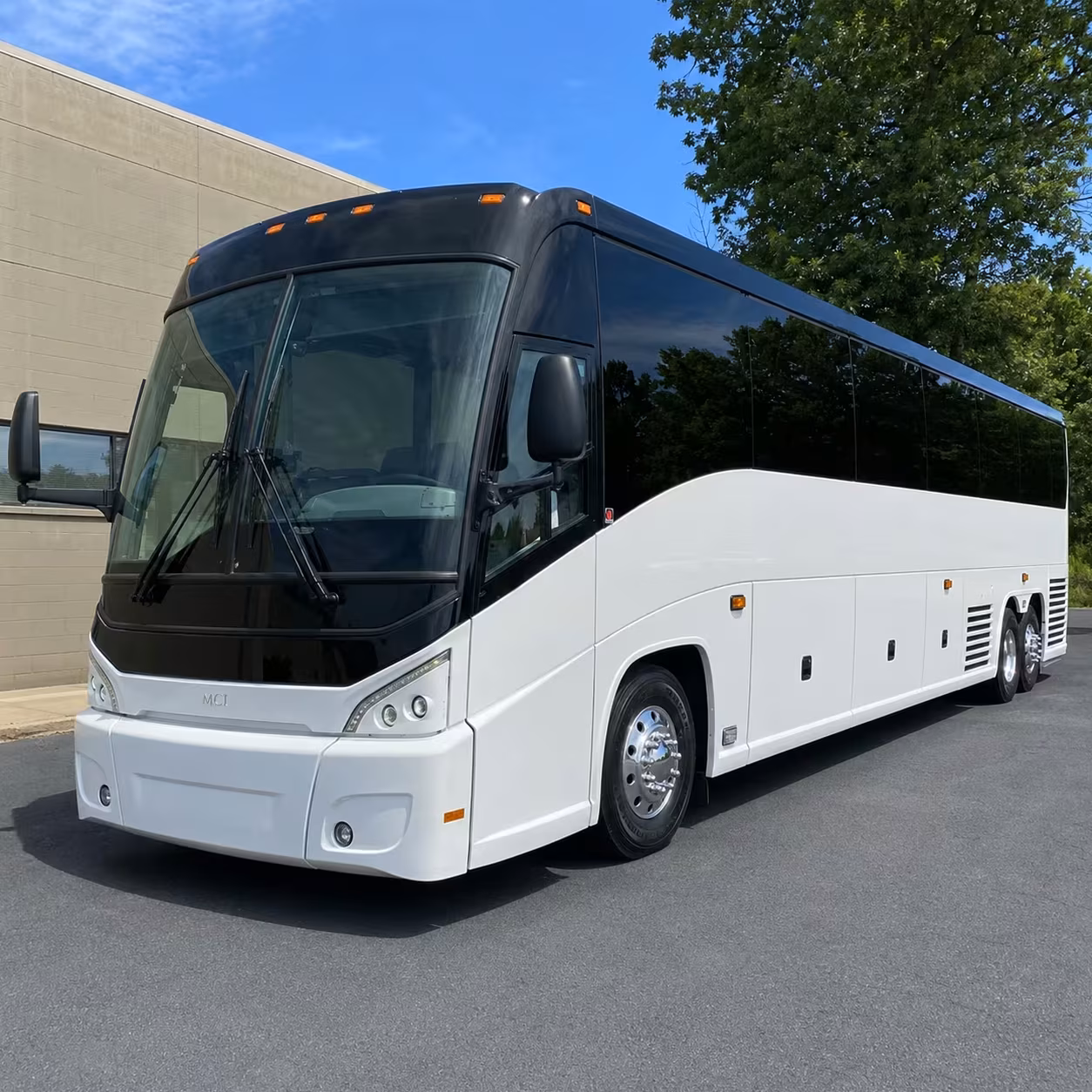 duluth long distance bus rentals