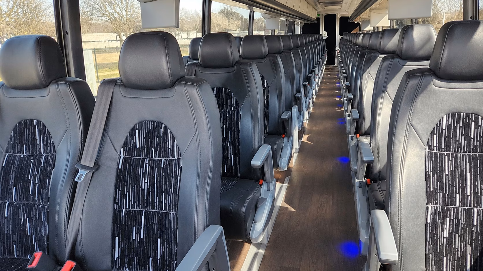 how the type of bus you choose changes your charter bus price in duluth