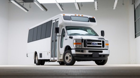 18 passenger minibus
